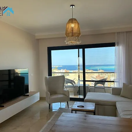 Luxury Apartment In The View
